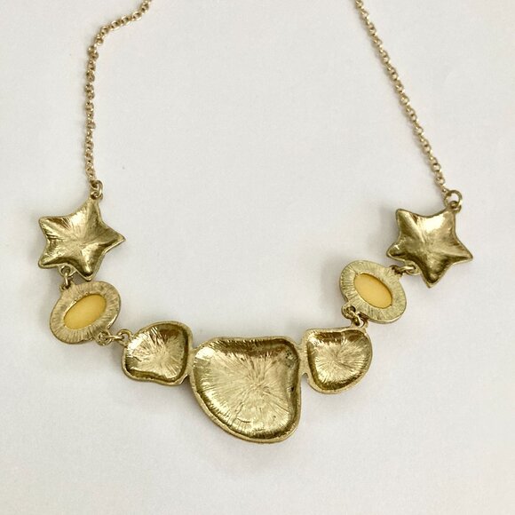 Gold Sea Shell Starfish Bib Necklace Plated Sea Life Island Nautical Beach 20" - Picture 12 of 14